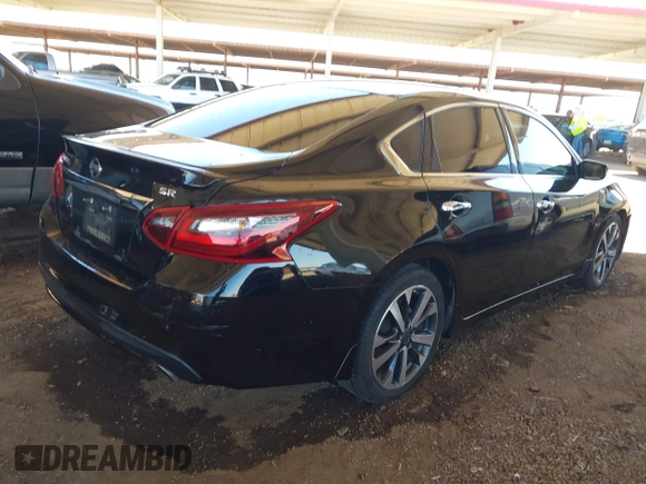 2017 Nissan Altima SV with VIN 1N4AL3AP2HC486044, listed as a IAAI auction lot 42029663 with 137,854 mi miles and . Bid and sale history available at carsss.com. Image 4.