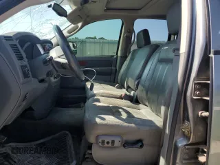 2006 Dodge 2500 SLT z VIN 3D7KS28C26G131938, wystawiony jako Copart lot #61466185 z przebiegiem 80 601 mil mil oraz Nie do naprawy • Non repairable. Historia ofert i sprzedaży dostępna na DreamBid. Obrazek 7.