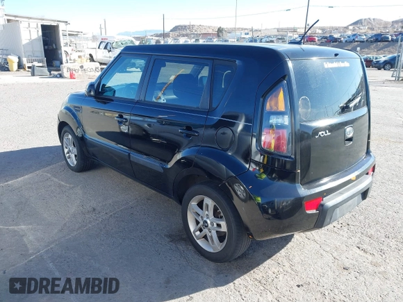 2011 Kia Soul + with VIN KNDJT2A21B7709831, listed as a IAAI auction lot 41685806 with 117,498 mi miles. Bid and sale history available at carsss.com. Image 3.
