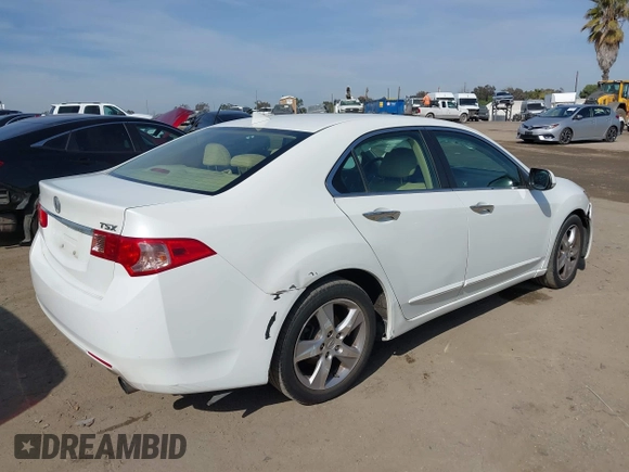2012 Acura TSX z VIN JH4CU2F43CC008389, wystawiony jako IAAI lot #41593732 z przebiegiem 133 565 mil mil oraz . Historia ofert i sprzedaży dostępna na DreamBid. Obrazek 4.