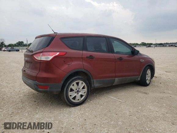 2015 Ford Escape S with VIN 1FMCU0F73FUB12472, listed as a Copart auction lot 55778625 with 117,533 mi miles and Clean Title. Bid and sale history available at DreamBid. Image 3.