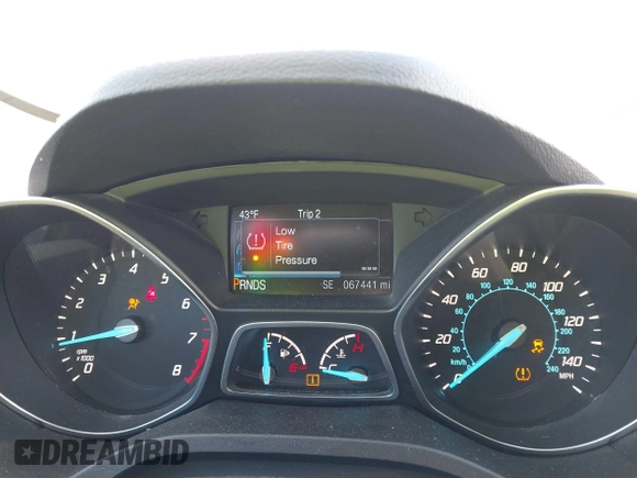 2016 Ford Escape SE with VIN 1FMCU0G72GUC66168, listed as a IAAI auction lot 41806144 with 67,441 mi miles. Bid and sale history available at carsss.com. Image 7.