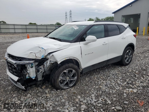 2023 Chevrolet Blazer LT с VIN 3GNKBHR42PS141962, выставлен на аукционе Copart как лот 56935375 с пробегом 28 141 миль миль и Списание • Salvage title. История ставок и продаж доступна на DreamBid. Изображение 1.