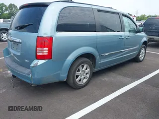 2008 Chrysler Town & Country Touring with VIN 2A8HR54P28R803822, listed as a IAAI auction lot 42459330 with 169,661 mi miles and . Bid and sale history available at DreamBid. Image 4.