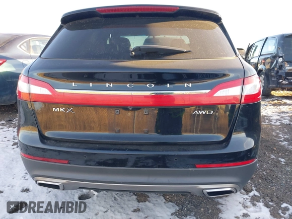 2016 Lincoln MKX Select with VIN 2LMTJ8KR5GBL55338, listed as a IAAI auction lot 41431389 with 93,181 mi miles. Bid and sale history available at carsss.com. Image 16.