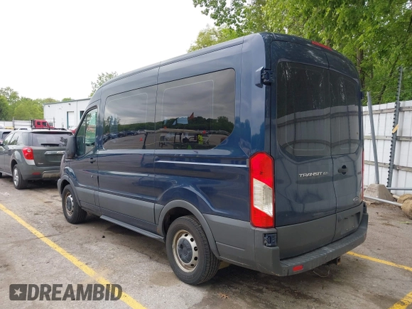 2016 Ford Transit XL z VIN 1FMZK1CMXGKA96199, wystawiony jako IAAI lot #42379883 z przebiegiem 146 181 mil mil oraz . Historia ofert i sprzedaży dostępna na DreamBid. Obrazek 3.