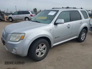 2008 Mercury Mariner with VIN 4M2CU39H58KJ39854, listed as a IAAI auction lot 41567810 with 267,329 mi miles and . Bid and sale history available at DreamBid. Image 2.