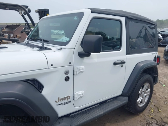 2021 Jeep Wrangler 80th Anniversary with VIN 1C4GJXAN1MW664034, listed as a IAAI auction lot 42682065 with 41,281 mi miles and . Bid and sale history available at DreamBid. Image 14.