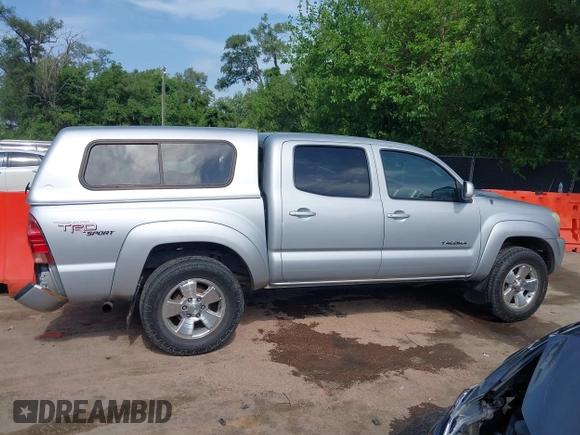 2005 Toyota Tacoma with VIN 5TELU42N45Z137094, listed as a IAAI auction lot 42585551 with 331,546 mi miles and . Bid and sale history available at DreamBid. Image 13.