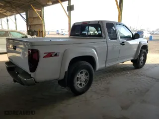 2006 Chevrolet Colorado LT w/1LT with VIN 1GCDS196068170619, listed as a Copart auction lot 86335384 with 122,264 mi miles and Salvage Title. Bid and sale history available at carsss.com. Image 3.
