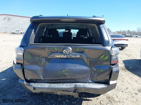 2020 Toyota 4Runner SR5 with VIN JTEBU5JR7L5774904, listed as a IAAI auction lot 41639477 with 36,671 mi miles. Bid and sale history available at carsss.com. Image 16.