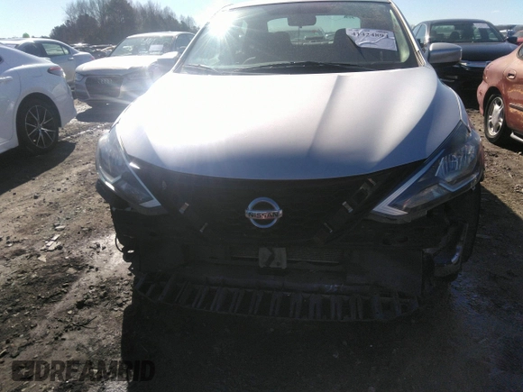 2017 Nissan Sentra S z VIN 3N1AB7AP6HY372790, wystawiony jako IAAI lot #41424894 z przebiegiem 107 539 mil mil oraz . Historia ofert i sprzedaży dostępna na DreamBid. Obrazek 6.