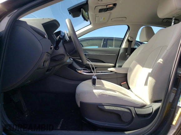 2020 Hyundai Sonata Hybrid Blue with VIN KMHL24JJ1LA009614, listed as a Copart auction lot 48516895 with 35,776 mi miles and Salvage Title. Bid and sale history available at carsss.com. Image 7.