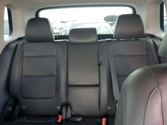 2017 Volkswagen Tiguan S with VIN WVGAV7AX3HK039090, listed as a Copart auction lot 74625704 with 62,359 mi miles and Salvage title. Bid and sale history available at DreamBid. Image 10.
