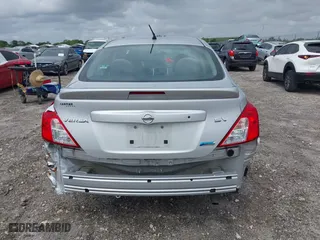 2016 Nissan Versa S with VIN 3N1CN7AP8GL883199, listed as a IAAI auction lot 42005328 with 40,659 mi miles. Bid and sale history available at carsss.com. Image 6.