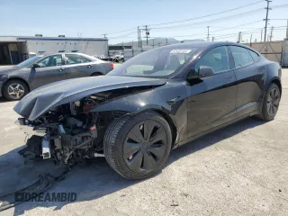 2022 Tesla Model S with VIN 5YJSA1E58NF463934, listed as a Copart auction lot 52435155 with 18,954 mi miles and Salvage Title. Bid and sale history available at DreamBid. Image 1.