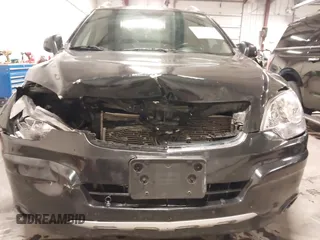2014 Chevrolet Captiva Sport LTZ with VIN 3GNAL4EKXES549239, listed as a IAAI auction lot 41139721 with 132,731 mi miles. Bid and sale history available at carsss.com. Image 6.