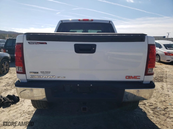 2008 GMC Sierra 1500 Work Truck with VIN 2GTEK133681228628, listed as a Copart auction lot 47215705 with 72,615 mi miles and Salvage Title. Bid and sale history available at carsss.com. Image 6.