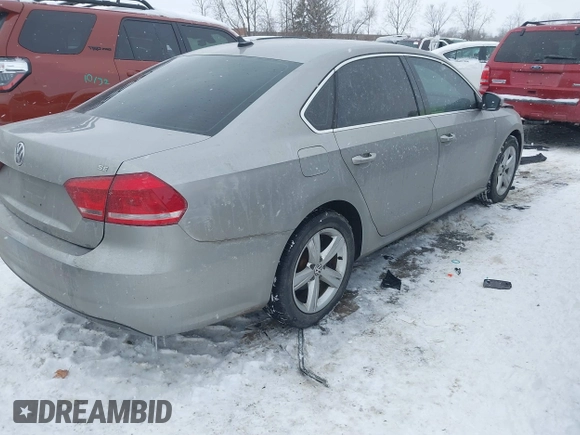 2012 Volkswagen Passat SE с VIN 1VWBH7A3XCC097453, выставлен на аукционе IAAI как лот 41623676 с пробегом 155 721 миль миль и . История ставок и продаж доступна на DreamBid. Изображение 4.