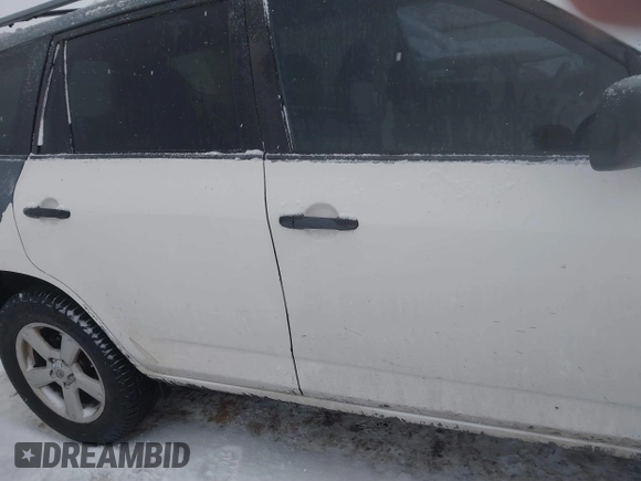 2007 Toyota RAV4 with VIN JTMBD33V775071912, listed as a IAAI auction lot 41588396 with 235,870 mi miles. Bid and sale history available at carsss.com. Image 14.