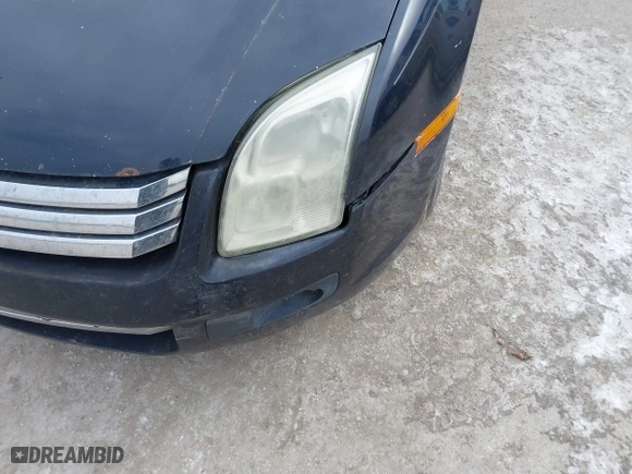 2008 Ford Fusion SE with VIN 3FAHP07148R257239, listed as a IAAI auction lot 41551698 with 218,839 mi miles. Bid and sale history available at carsss.com. Image 6.