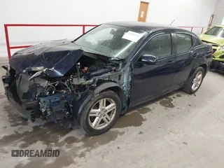 2013 Dodge Avenger SXT с VIN 1C3CDZCB9DN636707, выставлен на аукционе IAAI как лот 42552332 с пробегом Не указан миль и . История ставок и продаж доступна на DreamBid. Изображение 2.