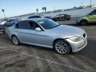 2011 BMW 3 Series 328i xDrive with VIN WBAPK7C56BA819100, listed as a Copart auction lot 66148664 with 121,601 mi miles and Salvage Title. Bid and sale history available at carsss.com. Image 4.