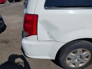 2011 Dodge Grand Caravan Cargo with VIN 2D4RN1AG1BR731817, listed as a IAAI auction lot 41766459 with Not Provided miles. Bid and sale history available at carsss.com. Image 6.
