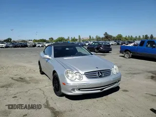2005 Mercedes-Benz CLK 320 with VIN WDBTK65J55F140026, listed as a Copart auction lot 61972045 with 152,200 mi miles and Salvage title. Bid and sale history available at DreamBid. Image 13.