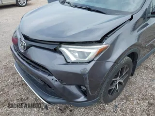 2016 Toyota RAV4 SE z VIN JTMJFREV9GJ069074, wystawiony jako IAAI lot #42460288 z przebiegiem 151 039 mil mil oraz . Historia ofert i sprzedaży dostępna na DreamBid. Obrazek 6.