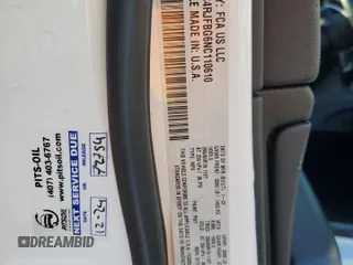 2022 Jeep Grand Cherokee Limited z VIN 1C4RJFBG6NC110610, wystawiony jako Copart lot #52107715 z przebiegiem 69 535 mil mil oraz Szkoda całkowita • Salvage title. Historia ofert i sprzedaży dostępna na DreamBid. Obrazek 14.