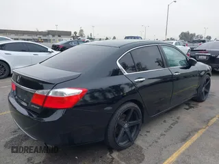2014 Honda Accord Sport with VIN 1HGCR2F57EA070647, listed as a IAAI auction lot 41732469 with 167,146 mi miles and . Bid and sale history available at carsss.com. Image 4.