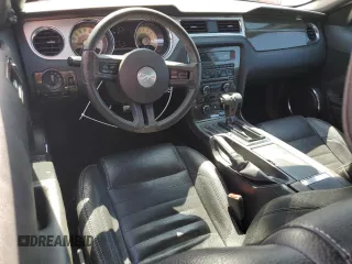 2011 Ford Mustang V6 with VIN 1ZVBP8AM8B5157542, listed as a Copart auction lot 61678945 with 83,868 mi miles and Salvage title. Bid and sale history available at DreamBid. Image 8.