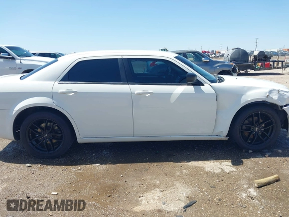 2009 Chrysler 300 Touring with VIN 2C3KA53V89H634048, listed as a IAAI auction lot 41974629 with Not Provided miles and . Bid and sale history available at DreamBid. Image 13.