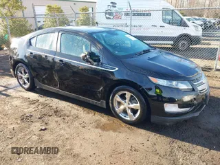 2011 Chevrolet Volt with VIN 1G1RD6E47BU103527, listed as a IAAI auction lot 41643773 with 67,601 mi miles. Bid and sale history available at carsss.com. Image 1.