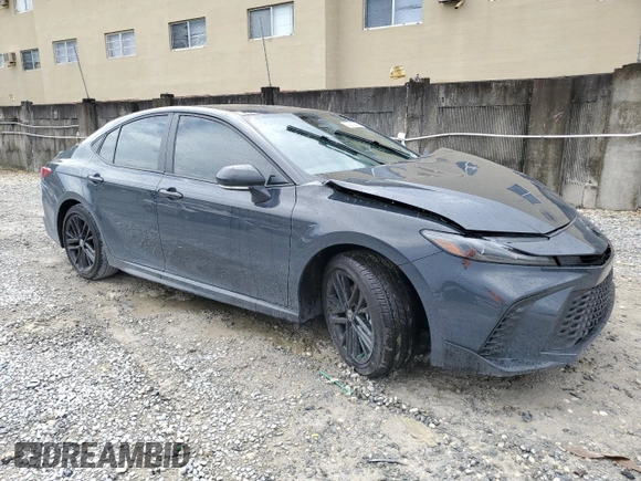 2025 Toyota Camry LE with VIN 4T1DAACK8SU580753, listed as a Copart auction lot 52051845 with 1,411 mi miles and Salvage Title. Bid and sale history available at carsss.com. Image 4.