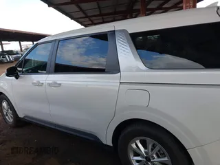 2022 Kia Carnival LXS with VIN KNDNB4H37N6124034, listed as a IAAI auction lot 41955252 with 41,030 mi miles and . Bid and sale history available at carsss.com. Image 14.