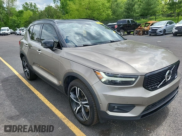 2022 Volvo XC40 R-Design с VIN YV4162UM2N2769099, выставлен на аукционе IAAI как лот 42455853 с пробегом 92 375 миль миль и . История ставок и продаж доступна на DreamBid. Изображение 3.