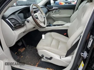 2016 Volvo XC90 T6 Momentum with VIN YV4A22PK1G1093887, listed as a Copart auction lot 69222102 with 67,022 mi miles. Bid and sale history available at carsss.com. Image 7.
