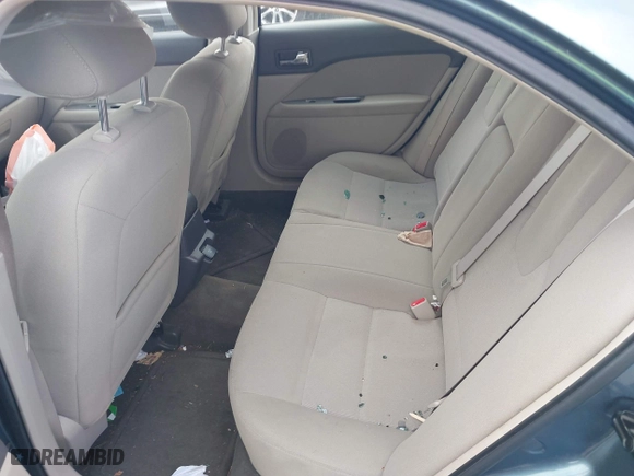 2011 Ford Fusion Hybrid with VIN 3FADP0L39BR264412, listed as a IAAI auction lot 42038511 with 134,166 mi miles. Bid and sale history available at carsss.com. Image 8.