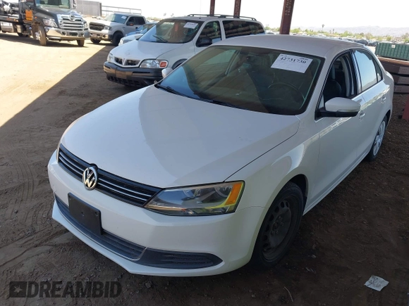 2013 Volkswagen Jetta SE with VIN 3VWDX7AJ0DM370393, listed as a IAAI auction lot 42731730 with 99,249 mi miles and . Bid and sale history available at DreamBid. Image 2.