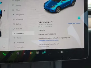 2022 Tesla Model Y Long Range z VIN 7SAYGDEE7NF389788, wystawiony jako IAAI lot #42014111 z przebiegiem 37 606 mil mil oraz . Historia ofert i sprzedaży dostępna na DreamBid. Obrazek 7.
