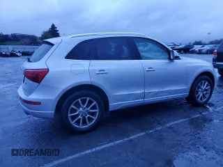 2011 Audi Q5 Premium Plus with VIN WA1LFAFP1BA034445, listed as a Copart auction lot 45037155 with 131,267 mi miles and Salvage Title. Bid and sale history available at DreamBid. Image 3.