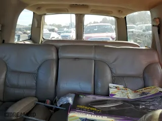 1998 Chevrolet Tahoe with VIN 1GNEK13R6WJ301110, listed as a Copart auction lot 82250854 with 260,109 mi miles and Clean Title. Bid and sale history available at carsss.com. Image 10.