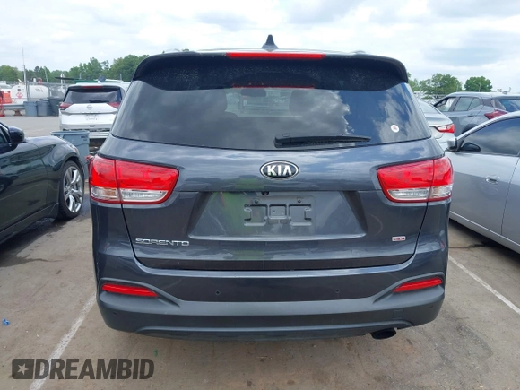 2016 Kia Sorento LX with VIN 5XYPG4A3XGG117695, listed as a IAAI auction lot 42158518 with 86,318 mi miles. Bid and sale history available at carsss.com. Image 16.