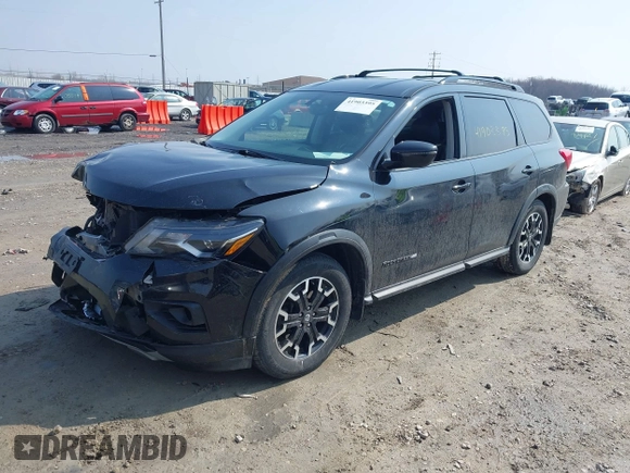 2019 Nissan Pathfinder S z VIN 5N1DR2MM8KC637926, wystawiony jako IAAI lot #41903395 z przebiegiem 84 436 mil mil oraz . Historia ofert i sprzedaży dostępna na DreamBid. Obrazek 2.