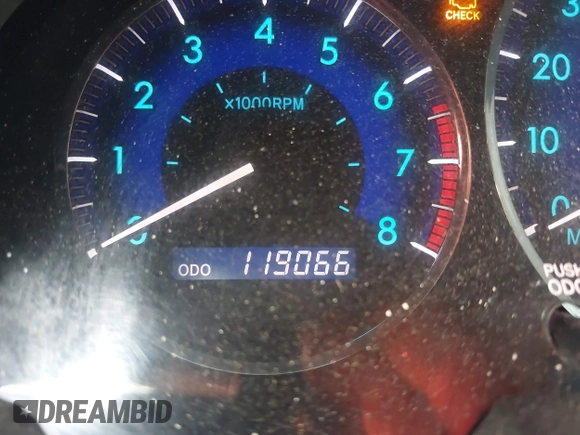 2008 Toyota Sienna XLE with VIN 5TDZK22C48S119831, listed as a IAAI auction lot 42651075 with 119,066 mi miles and . Bid and sale history available at DreamBid. Image 7.