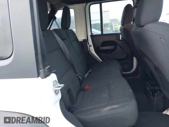 2019 Jeep Wrangler Unlimited Sport S with VIN 1C4HJXDG2KW500662, listed as a IAAI auction lot 42571152 with 45,067 mi miles and . Bid and sale history available at DreamBid. Image 8.