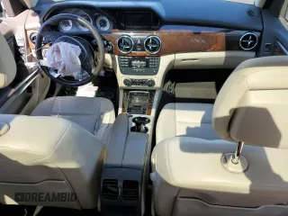 2013 Mercedes-Benz GLK 350 z VIN WDCGG8JB1DF964211, wystawiony jako Copart lot #50032545 z przebiegiem 161 590 mil mil oraz Szkoda całkowita • Salvage title. Historia ofert i sprzedaży dostępna na DreamBid. Obrazek 8.