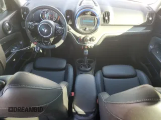 2019 MINI Countryman Cooper S with VIN WMZYT3C54K3E97691, listed as a Copart auction lot 88588295 with 55,560 mi miles and Salvage title. Bid and sale history available at DreamBid. Image 8.